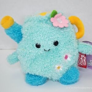 COSIMO 🚿 Blue Flowered Watering Can Mini Bumz Spring Series 2024 Bum Bumz NWT